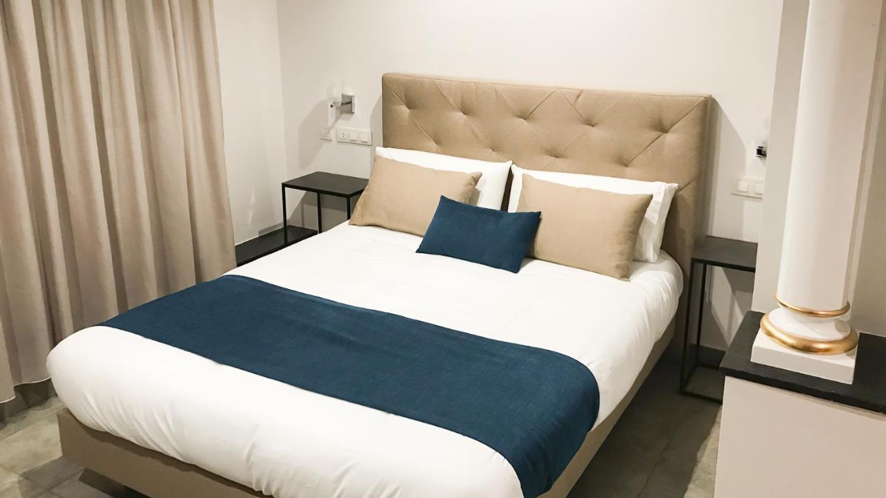 Hotel Duque De Calabria Мансанера Экстерьер фото